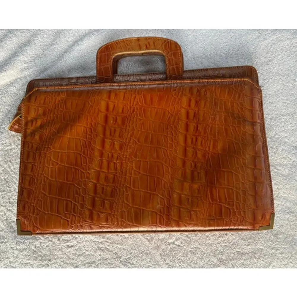 Vintage Brown Flores Croc Embossed Leather Briefcase Attache Retractable Handles
